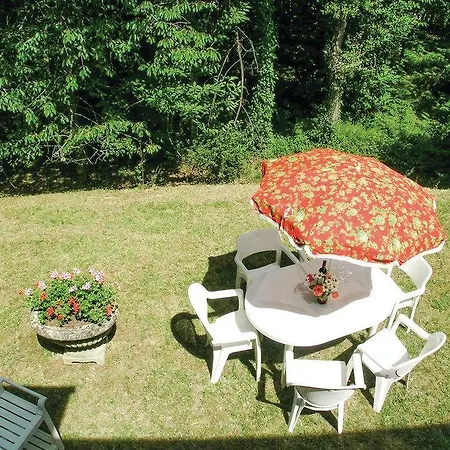 Nyaraló Three-bedroom Holiday In *