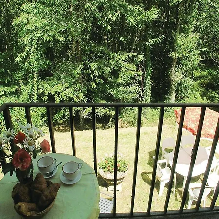 Three-bedroom Holiday In Nyaraló Plazac